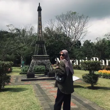 The World Landmarks Merapi Park (1)