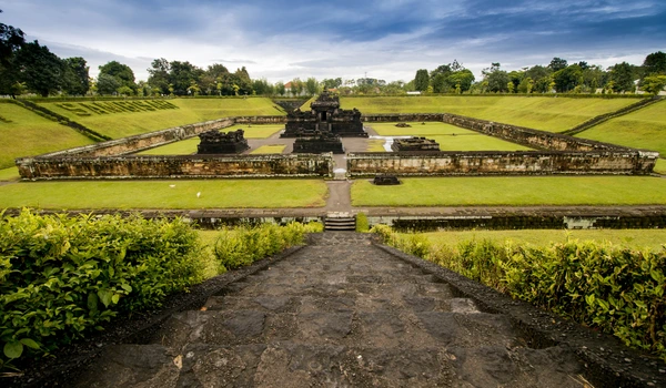 Candi Sambisari Jogja